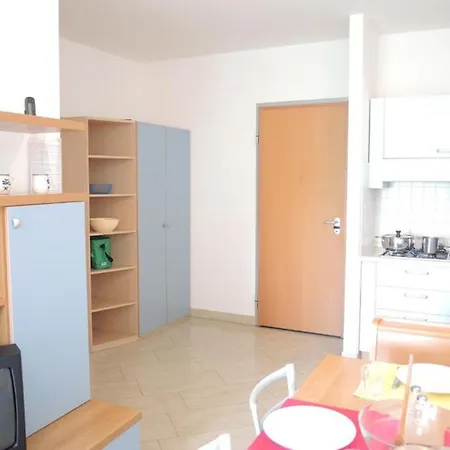 Modern Flat Close To The *