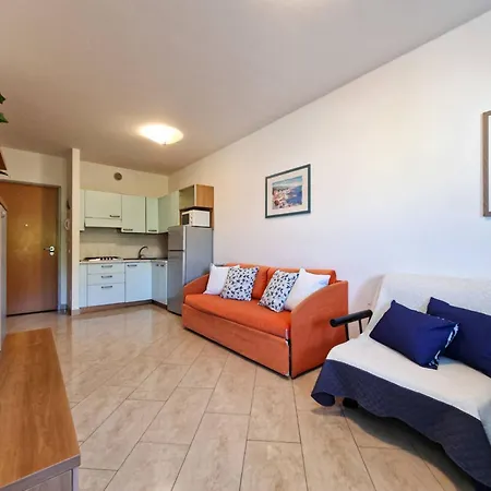 Appartamento Modern Flat Close To The