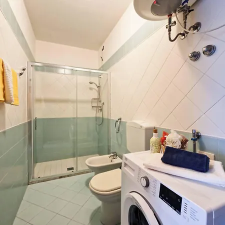 Appartamento Modern Flat Close To The