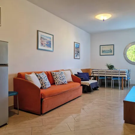 Appartamento Modern Flat Close To The